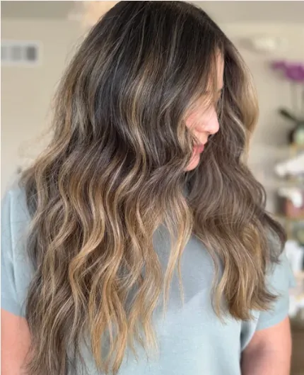 Soft brunette balayage waves